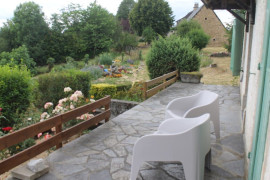 
                                                                                        Vente
                                                                                         À vendre - Magnifique bâtisse du XVIIIème à Monceaux-sur-Dordogne - Corrèze (19)