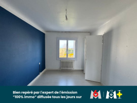 
                                                                                        Vente
                                                                                         À vendre – Maison de 200 m² avec deux logements indépendants