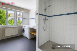 
                                                                                        Vente
                                                                                         A VENDRE MAISON T9 NANTES (HAUTE MITRIE)