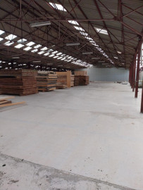 
                                                                                        Location
                                                                                         À vendre ou à louer – Bâtiment industriel de 10 000 m² à Liffol-le-Grand – Vosges (88)