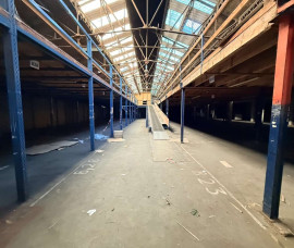 
                                                                                        Location
                                                                                         À vendre ou à louer – Local d'activités de 1 129 m² au Havre – Seine-Maritime (76)