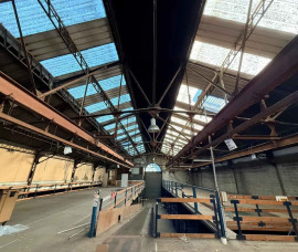 
                                                                                        Location
                                                                                         À vendre ou à louer – Local d'activités de 1 129 m² au Havre – Seine-Maritime (76)