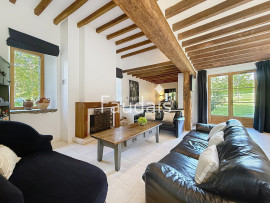 
                                                                                        Vente
                                                                                         AGNEAUX au calme proche toutes commodités