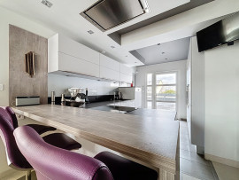 
                                                                                        Vente
                                                                                         AGNEAUX- LA PALIERE - Maison d'architecte avec autonomie de 
