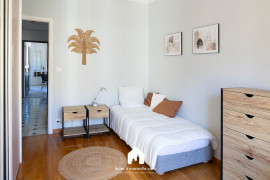 
                                                                                        Location
                                                                                         agréable T3 meublé avec balcon