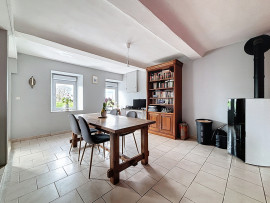 
                                                                                        Vente
                                                                                         AIREL - Charmante maison de bourg 3 Chambres - Proche gare d