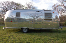 
                                                                                        Matériel Restauration
                                                                                         airstream food truck