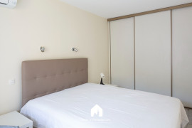 
                                                                                        Vente
                                                                                         ALMERAS