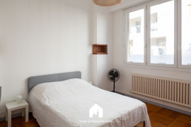 
                                                                                        Location
                                                                                         Ambroise Paré