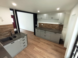 
                                                                                        Location
                                                                                         Amiénoise 2 chambres, cour et cave