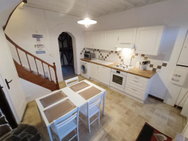 
                                                                                        Vente
                                                                                         Amiénoise 3 chambres 75 m2 St-Pierre