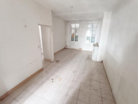 
                                                                                        Vente
                                                                                         Amiénoise 4 chambres – 113 m2 – Terrasse