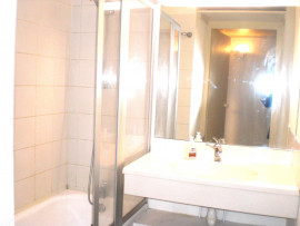 Vente
AMPLE STUDIO A L'OREE DE LA ZONE PIETONNIERE