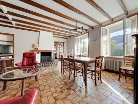 Vente
ANCIEN CORP DE FERME AVEC DEPENDANCES A 10MN SAINT-LO