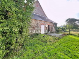 Vente
ANCIEN CORP DE FERME AVEC DEPENDANCES A 10MN SAINT-LO