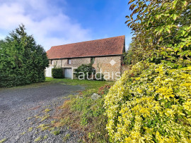 
                                                                                        Vente
                                                                                         ANCIEN CORPS DE FERME AVEC DEPENDANCES A 10MN  SAINT-LO