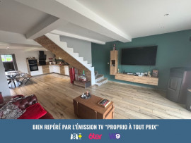 
                                                                                        Vente
                                                                                         Ancien corps de ferme - VIRIGNEUX
