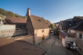 
                                                                                        Vente
                                                                                         Ancienne abbaye 14ème et sa Chapelle classée