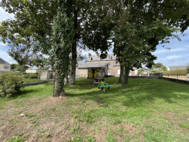 
                                                                                        Vente
                                                                                         Ancienne école 15 minutes de ST LO