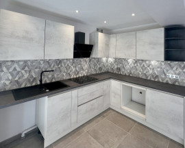 Vente
Antibes - 3p 68 m2 - Entièrement rénové + Expo SUD