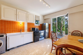 
                                                                                        Vente
                                                                                         Antibes – La Badine, le charme rare d’une maison