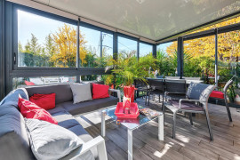 Vente
ANTIBES - LA BADINE : Villa avec piscine et dépendance, au calme