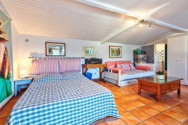 Vente
ANTIBES - LA BADINE : Villa avec piscine et dépendance, au calme