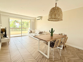 Vente
Antibes - Superbe appartement 3 pièce(s) 64m2 env Terrasse Piscine Garage Cave