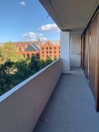 
                                                                                        Location
                                                                                         App T3b dans résidence calme - emplacement idéal