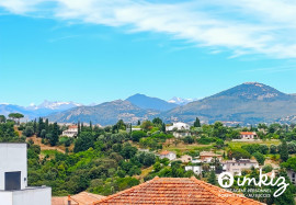 
                                                                                        Vente
                                                                                         Appart 3 pièces avec piscine et vue panoramique