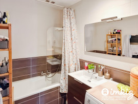 
                                                                                        Vente
                                                                                         Appart 3 pièces avec piscine et vue panoramique