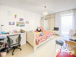 
                                                                                        Vente
                                                                                         Appart 4 pcs  résid fermé et sécurisé chauf collec