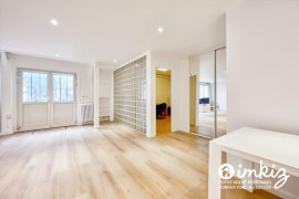 
                                                                                        Vente
                                                                                         Appart/Loft T3 proche Montmartre