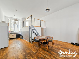 
                                                                                        Vente
                                                                                         Appart style loft dans le quartier des artistes.