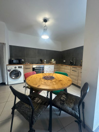 Vente
Appart T2 - TOULON