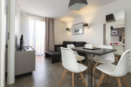 
                                                                                        Vente
                                                                                         Appart. Type 2 Lmnp renta. 5.81 %