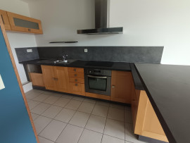
                                                                                        Location
                                                                                         Appartement 1 chambre balcon & parking Sud-Est