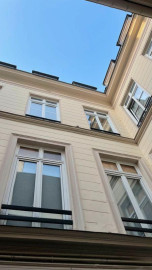 
                                                                                        Location
                                                                                         Appartement 1 pièce 18m2