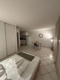 
                                                                                        Location
                                                                                         Appartement 1 pièce, 30m2, meublé