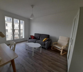 
                                                                                        Location
                                                                                         Appartement 1 pièce de 28.06m²