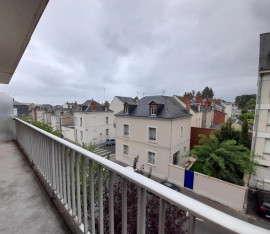 Location
Appartement 1 pièce de 28.06m²
