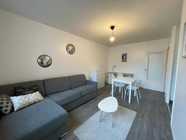 
                                                                                        Location
                                                                                         appartement 1 pièce meublé 27 m²