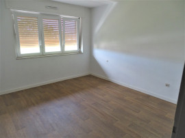 
                                                                                        Location
                                                                                         Appartement 100m2 - MONDELANGE