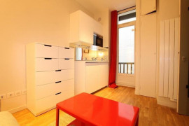 
                                                                                        Location
                                                                                         appartement 13 m² - 1 pièce