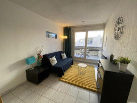 
                                                                                        Location
                                                                                         appartement 17 m² - 1 chambre - 1 pièce meubé