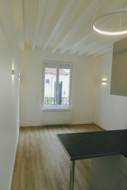 
                                                                                        Location
                                                                                         Appartement 17 m² - 1 pièce