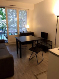 
                                                                                        Location
                                                                                         appartement 19,1 m² - 1 pièce