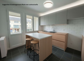 
                                                                                        Vente
                                                                                         APPARTEMENT 1ER ETAGE EN CENTRE VILLE