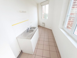 Location
Appartement 2/3 chambres avec parking, Talmas
