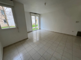 
                                                                                        Vente
                                                                                         appartement 2 chambres en RDC